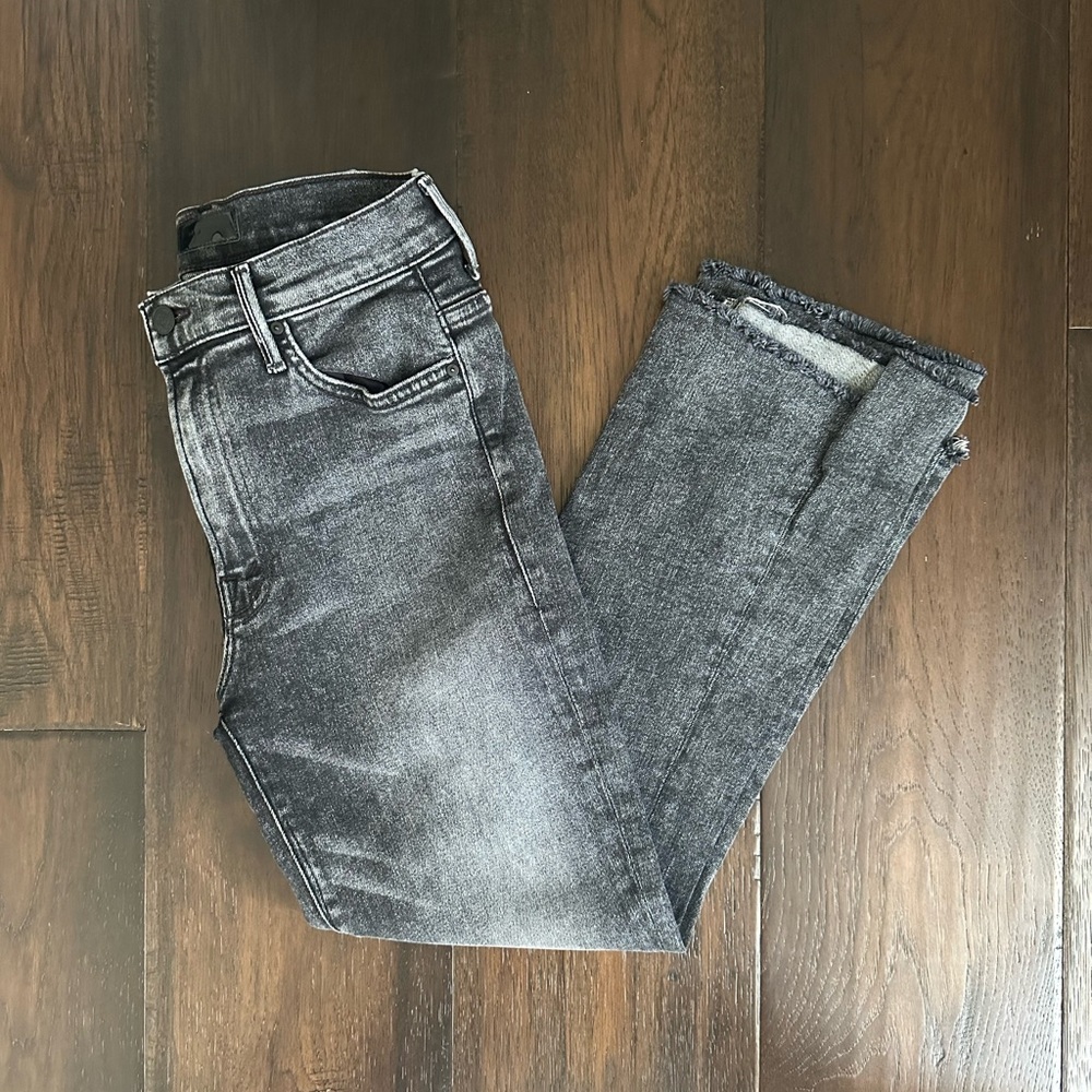 MOTHER Denim “The Insider” Crop Step Fray Jeans